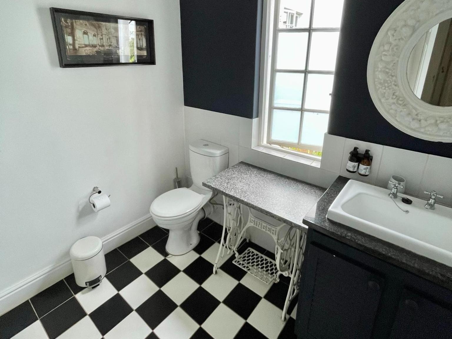 Banhoek Corner Guesthouse Стелленбос Номер фото